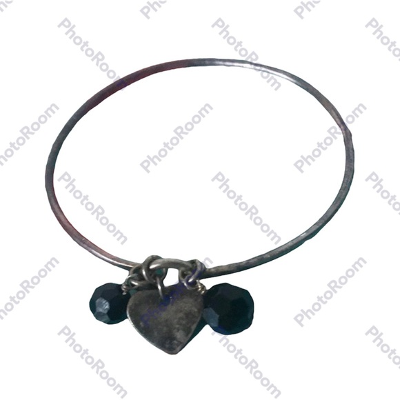 925 Silver | Bangle/Cuff Bracelet | Heart | 2 9/16โ - Picture 1 of 4
